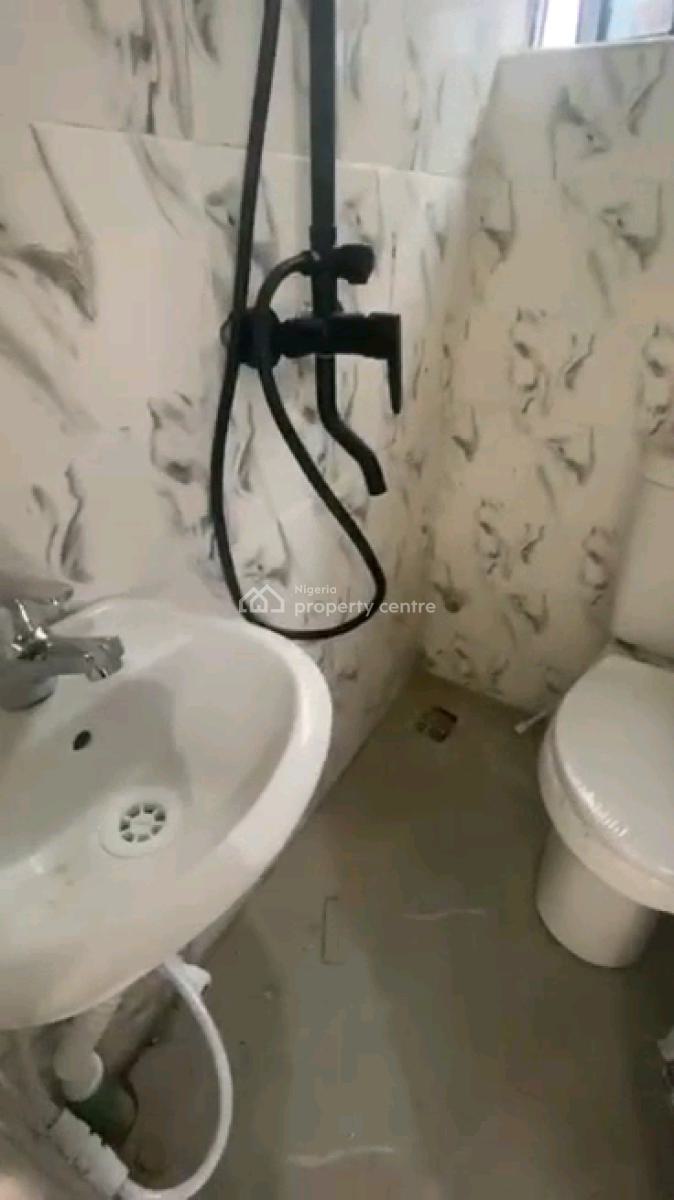 Standard and Spacious Room Self Contained, Akoka, Akoka, Yaba, Lagos, Self Contain (single Rooms) for Rent