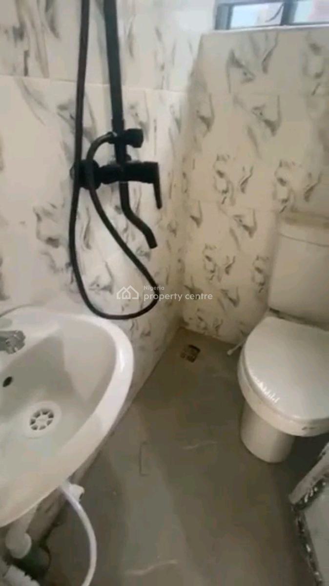 Standard and Spacious Room Self Contained, Akoka, Akoka, Yaba, Lagos, Self Contain (single Rooms) for Rent