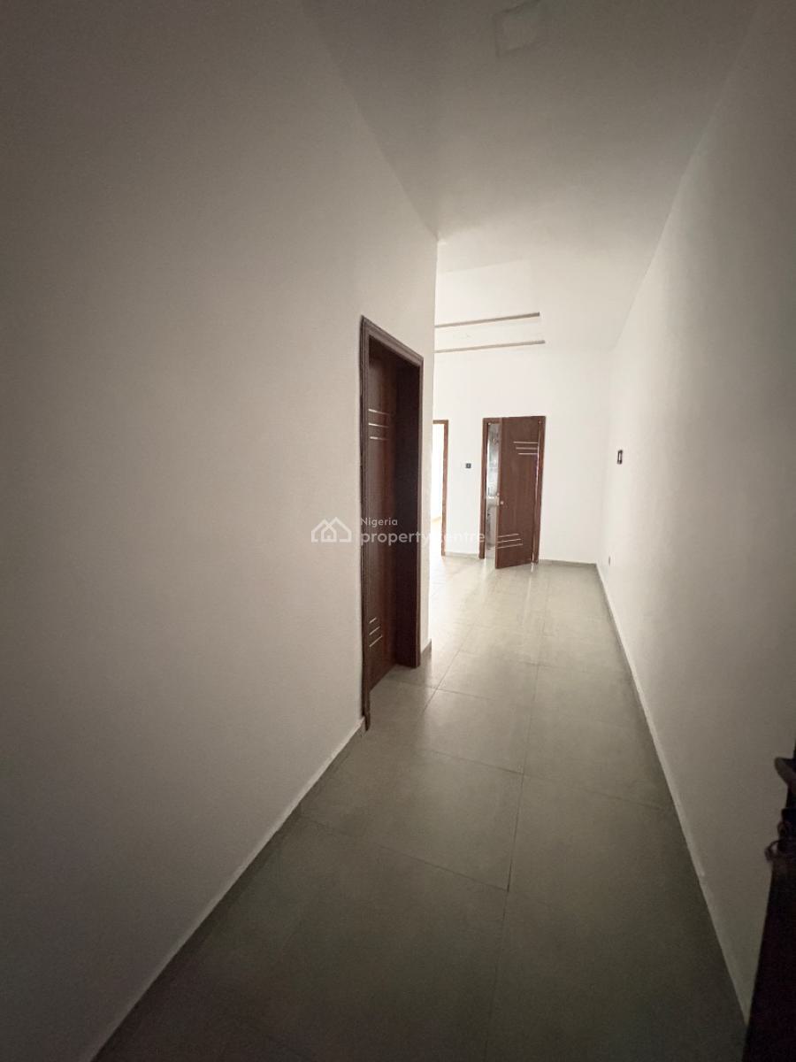 Spacious 1-bedroom Apartment Ground Floor, Ikate, Ikate, Lekki, Lagos, Mini Flat (room and Parlour) for Rent