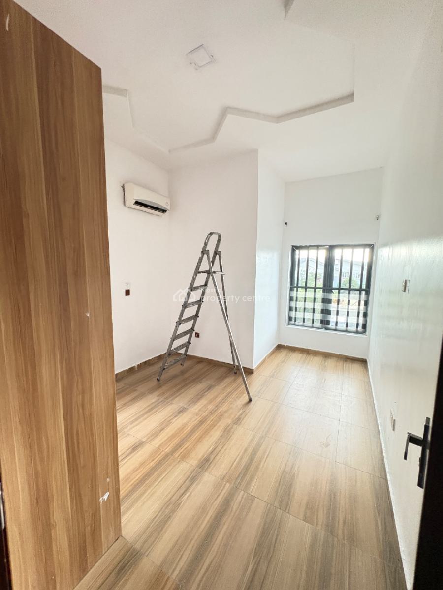 Spacious 1-bedroom Apartment Ground Floor, Ikate, Ikate, Lekki, Lagos, Mini Flat (room and Parlour) for Rent