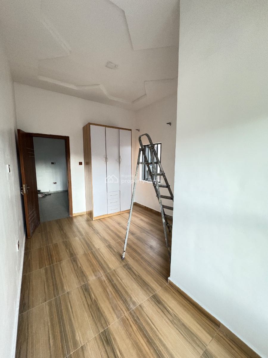Spacious 1-bedroom Apartment Ground Floor, Ikate, Ikate, Lekki, Lagos, Mini Flat (room and Parlour) for Rent