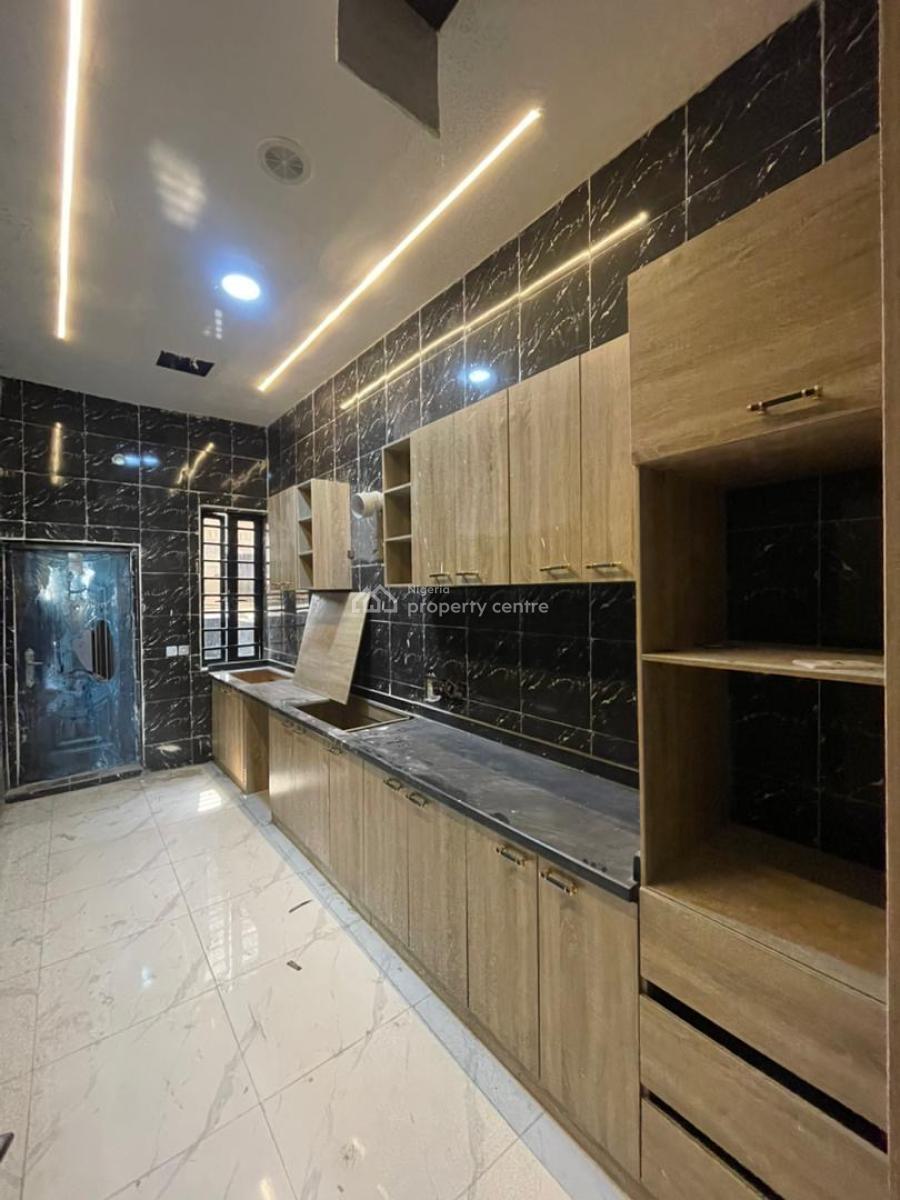 Exquisite 4 Bedroom Terrace Duplex in Secure Estate, Ikota, Lekki, Lagos, Terraced Duplex for Sale