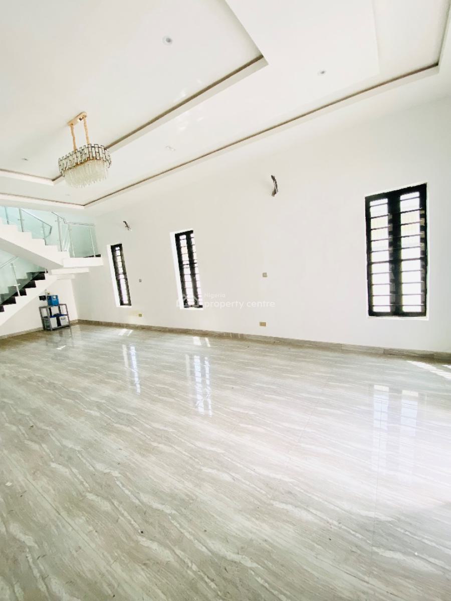 4 Bedrooms Semi-detached Home with Bq., Ologolo, Lekki, Lagos, Semi-detached Duplex for Sale