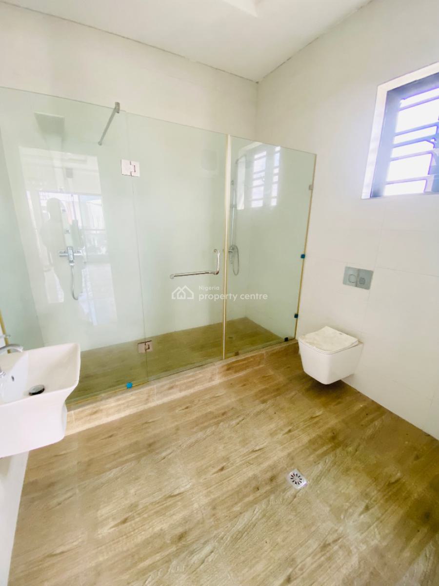 4 Bedrooms Semi-detached Home with Bq., Ologolo, Lekki, Lagos, Semi-detached Duplex for Sale