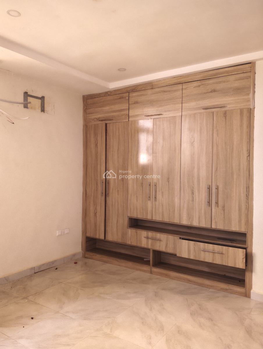 Spacious 2 Bedrooms Flat, Jibrin Gusau Crescent, Katampe (main), Katampe, Abuja, Flat / Apartment for Rent