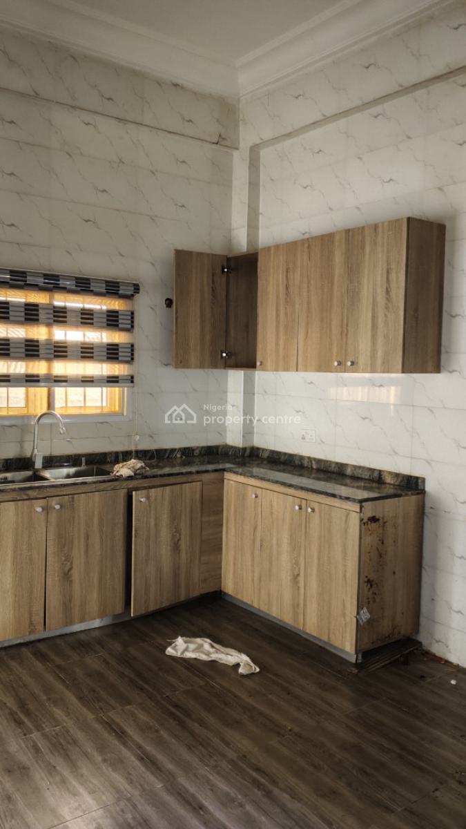 Spacious 2 Bedrooms Flat, Jibrin Gusau Crescent, Katampe (main), Katampe, Abuja, Flat / Apartment for Rent