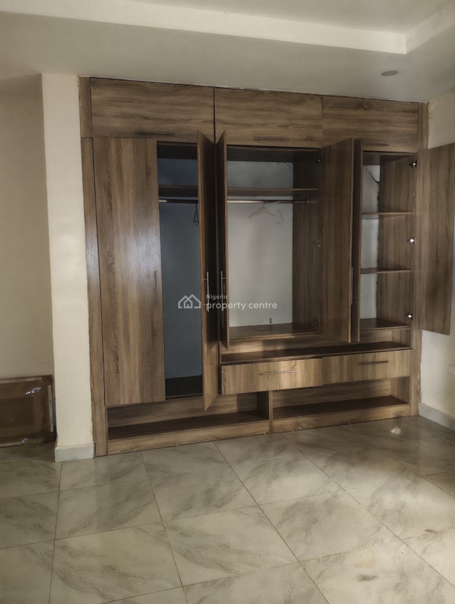 Spacious 2 Bedrooms Flat, Jibrin Gusau Crescent, Katampe (main), Katampe, Abuja, Flat / Apartment for Rent