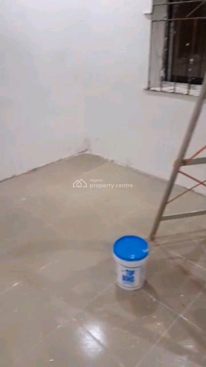 Standard 2 Bedroom Flat, Ogudu Central, Ogudu, Lagos, Flat / Apartment for Rent