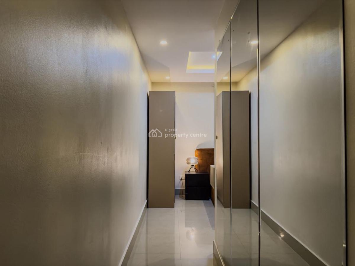 3 Bedrooms Luxurious and Spacious Apartment, Victoria Island (vi), Lagos, Flat / Apartment Short Let