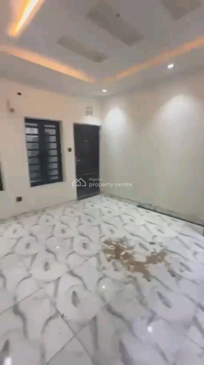 Standard and Newly Built Mini Flat, Palmgrove, Shomolu, Lagos, Mini Flat (room and Parlour) for Rent
