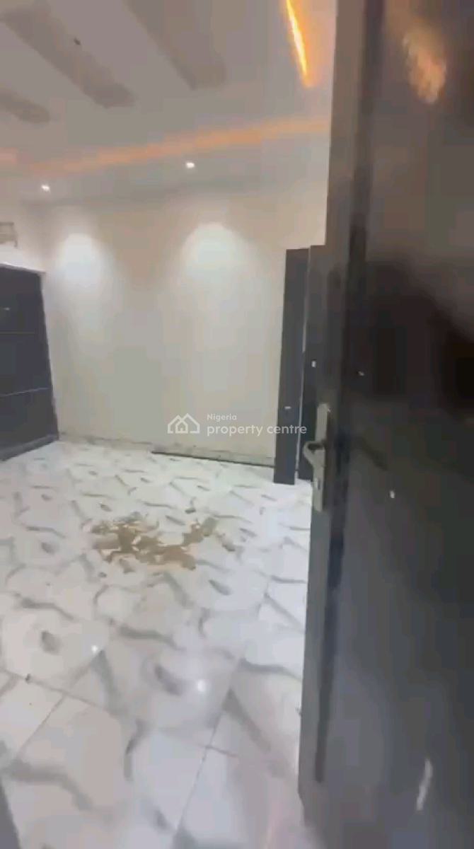 Standard and Newly Built Mini Flat, Palmgrove, Shomolu, Lagos, Mini Flat (room and Parlour) for Rent