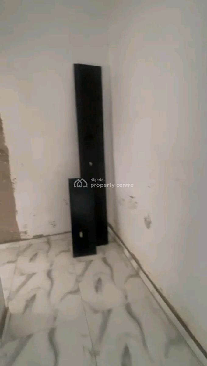 Newly Built 2 Bedroom Flat, Palmgrove, Shomolu, Lagos, Flat / Apartment for Rent