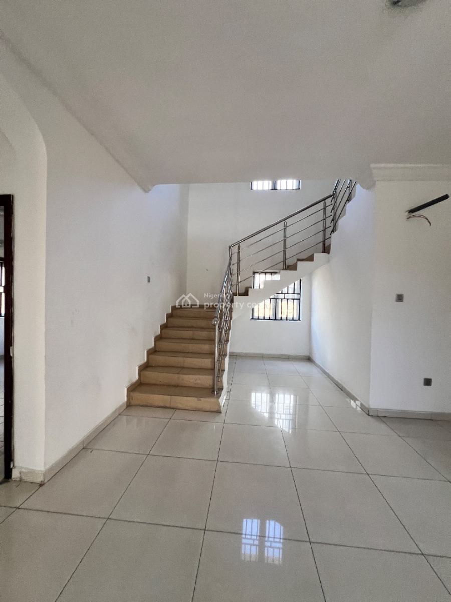 Spacious 4 Bedroom Terrace Duplex, Lekki Phase 1, Lekki, Lagos, Terraced Duplex for Rent