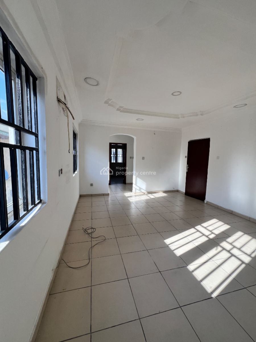 Spacious 4 Bedroom Terrace Duplex, Lekki Phase 1, Lekki, Lagos, Terraced Duplex for Rent