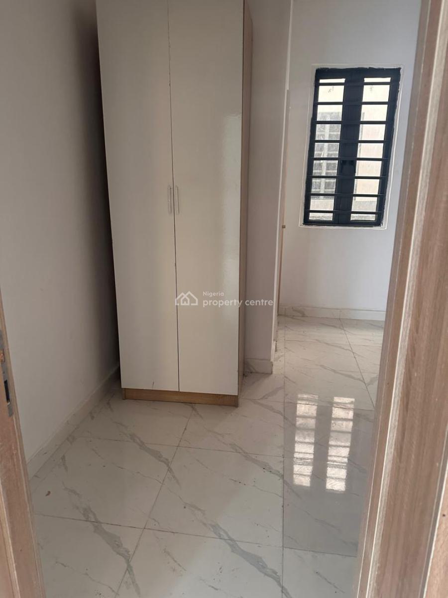 Luxury and Neat 4 Bedroom Terrace Duplex in a Secured Estate, General Paint, Sangotedo, Ajah, Lagos, Terraced Duplex for Rent