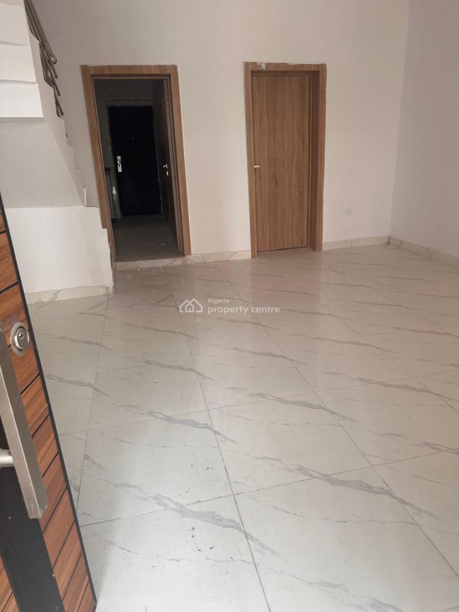 Luxury and Neat 4 Bedroom Terrace Duplex in a Secured Estate, General Paint, Sangotedo, Ajah, Lagos, Terraced Duplex for Rent
