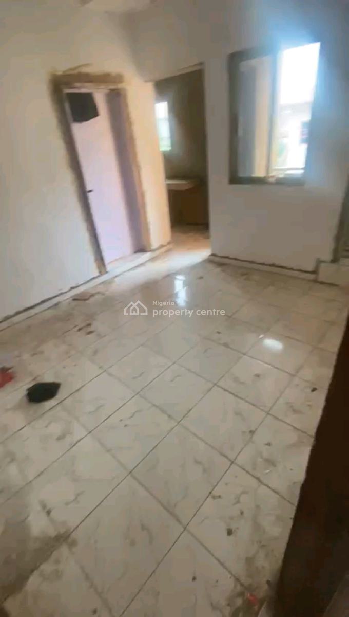 Standard Mini Flat, Ifako, Gbagada, Lagos, Mini Flat (room and Parlour) for Rent
