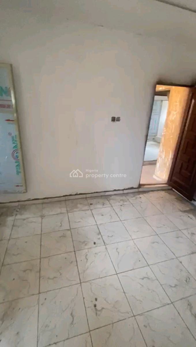 Standard Mini Flat, Ifako, Gbagada, Lagos, Mini Flat (room and Parlour) for Rent