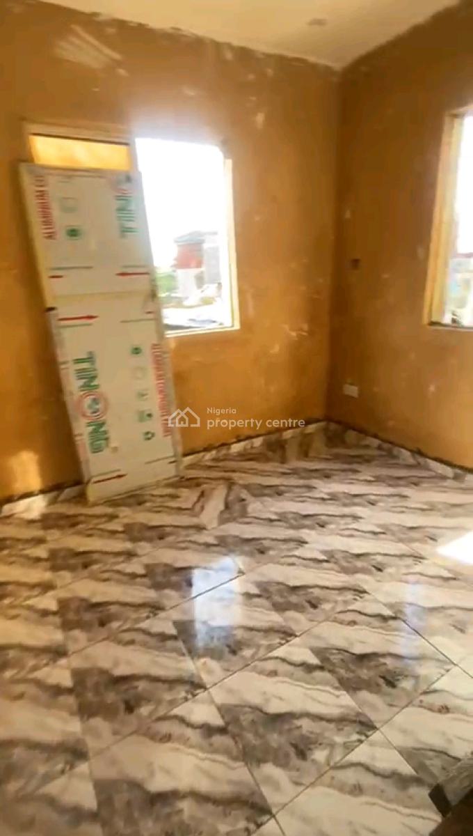 Standard and Spacious Mini Flat, Oworonshoki, Kosofe, Lagos, Mini Flat (room and Parlour) for Rent