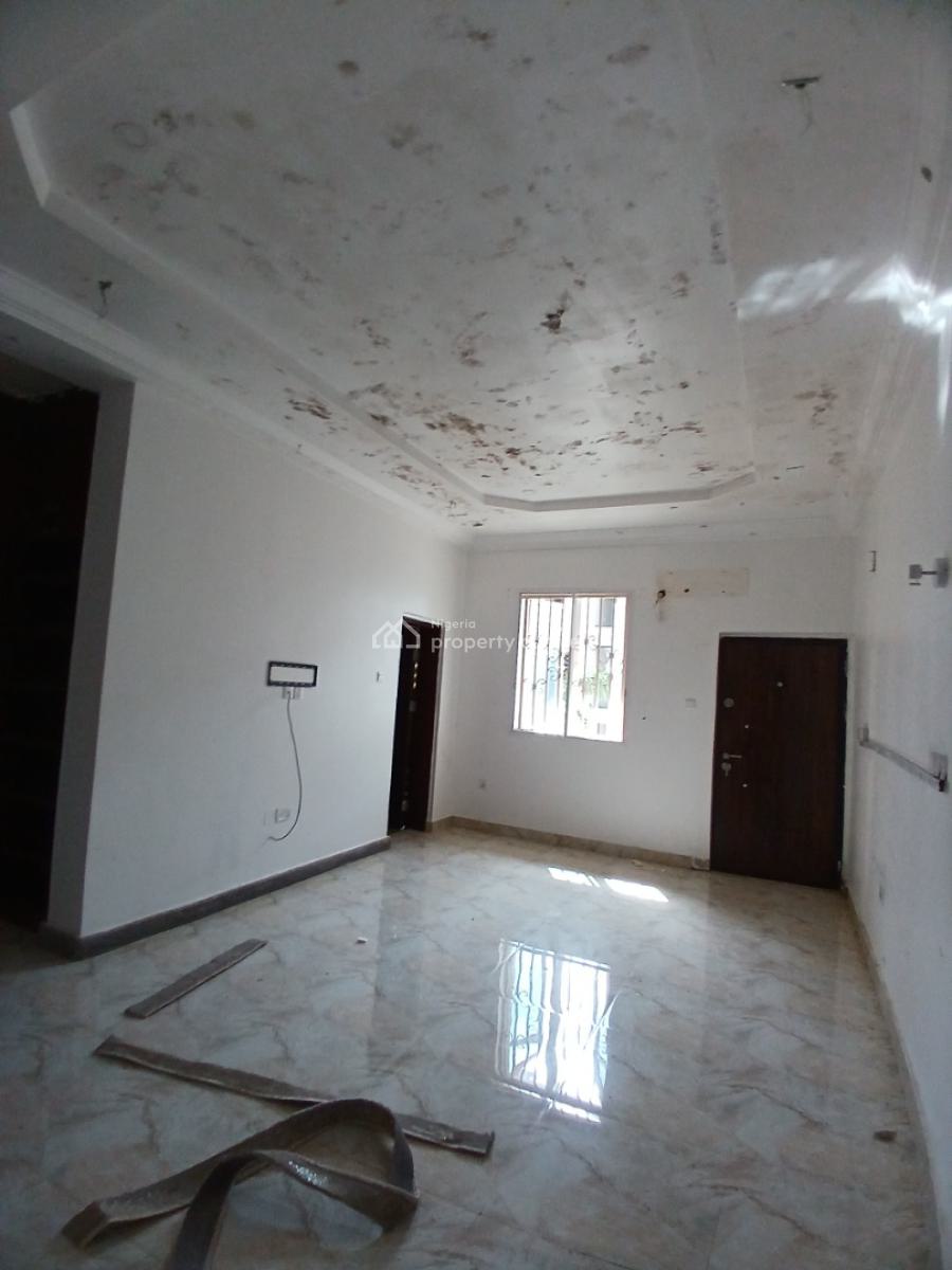 Under Renovation 4 Bedroom Terrace Duplex with 1room Bq, Guzape Abuja Diplomatic Zone, Guzape District, Abuja, Terraced Duplex for Rent