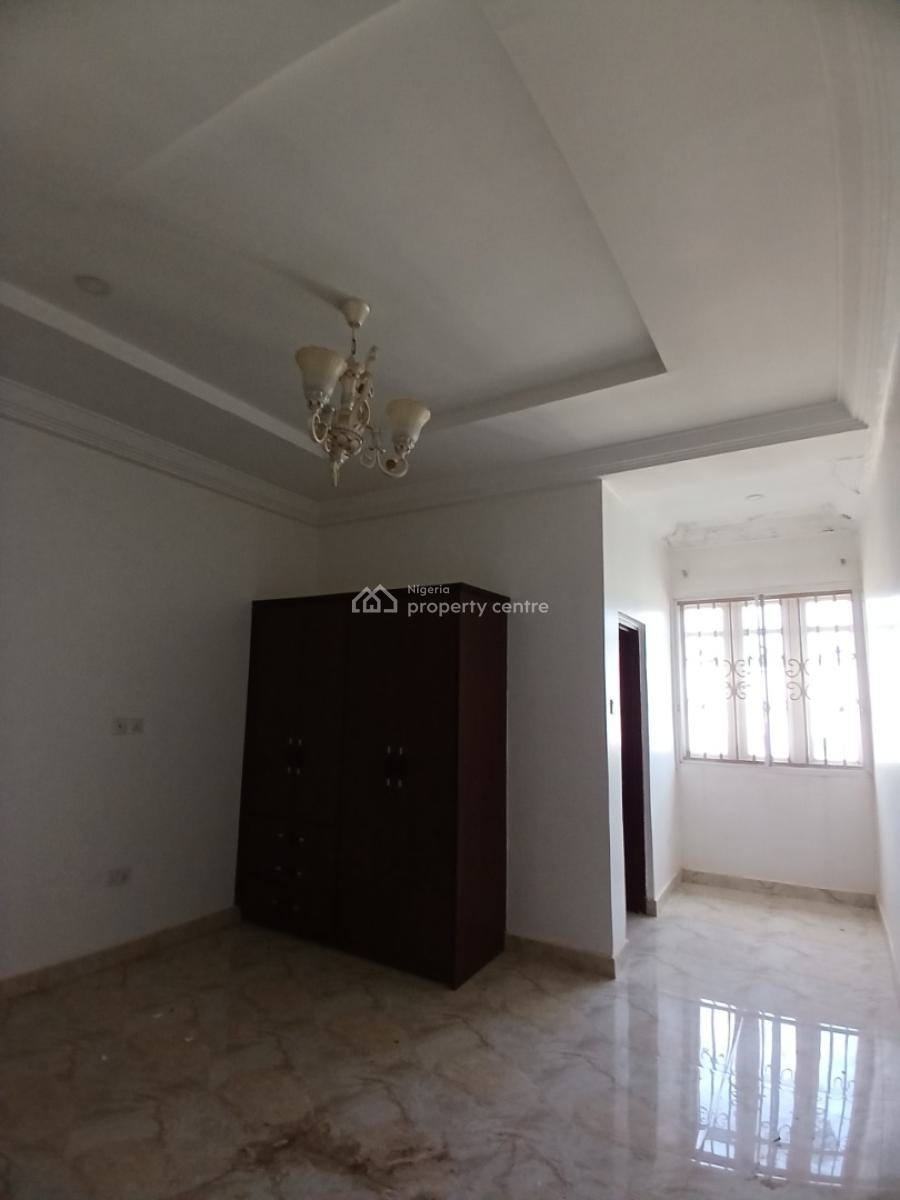Under Renovation 4 Bedroom Terrace Duplex with 1room Bq, Guzape Abuja Diplomatic Zone, Guzape District, Abuja, Terraced Duplex for Rent