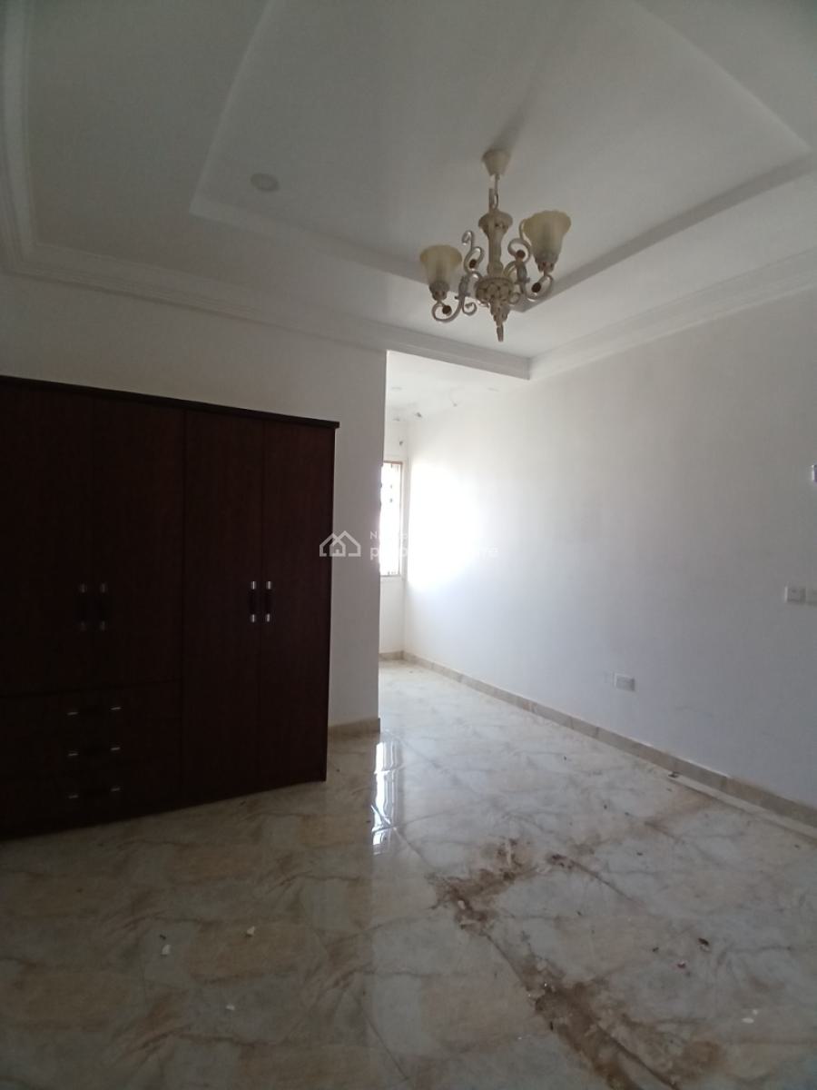 Under Renovation 4 Bedroom Terrace Duplex with 1room Bq, Guzape Abuja Diplomatic Zone, Guzape District, Abuja, Terraced Duplex for Rent
