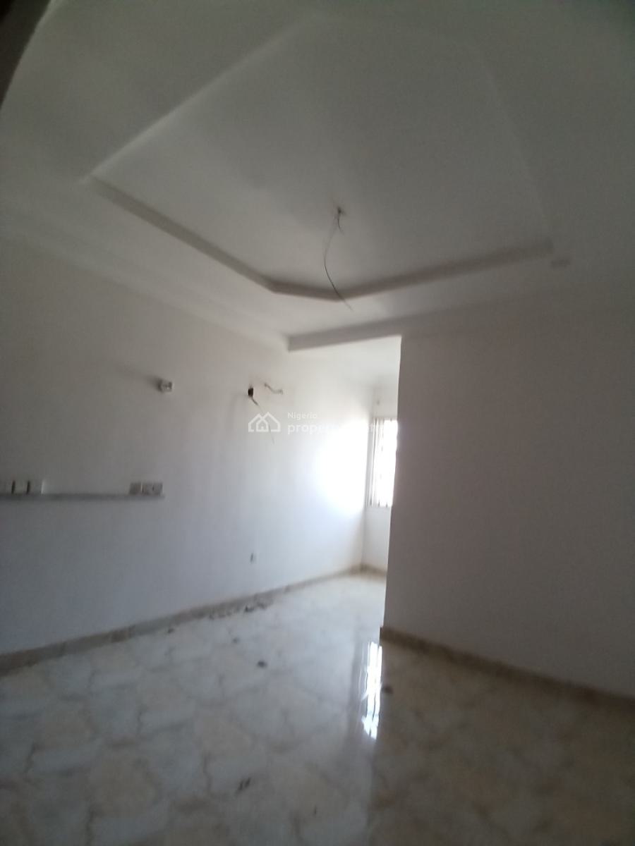 Under Renovation 4 Bedroom Terrace Duplex with 1room Bq, Guzape Abuja Diplomatic Zone, Guzape District, Abuja, Terraced Duplex for Rent