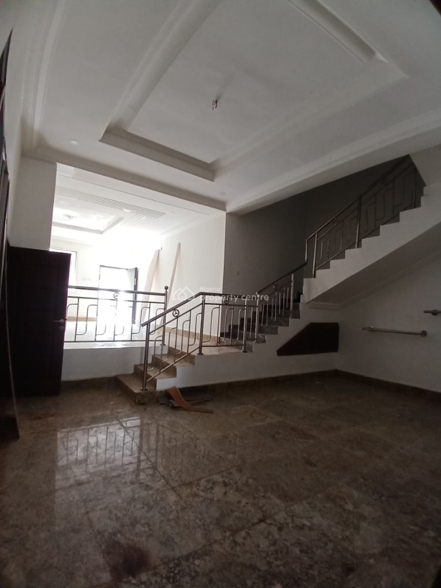 Under Renovation 4 Bedroom Terrace Duplex with 1room Bq, Guzape Abuja Diplomatic Zone, Guzape District, Abuja, Terraced Duplex for Rent
