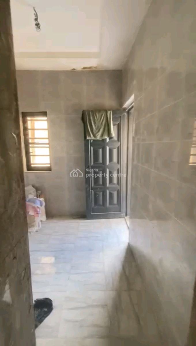 Standard and Spacious Mini Flat, Gbagada Phase 1, Gbagada, Lagos, Mini Flat (room and Parlour) for Rent