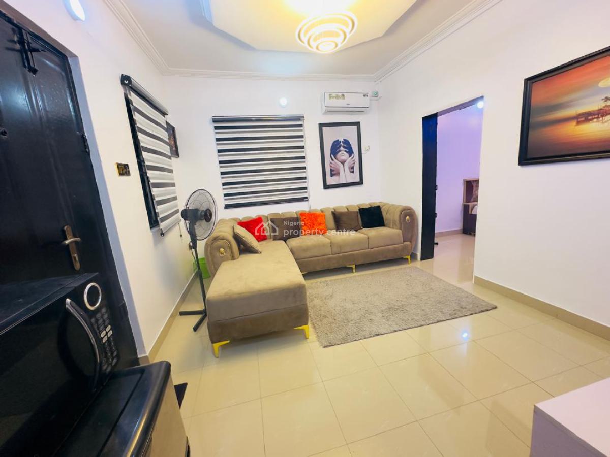 1bedroom Apt 24/7 Light, Close to The Airport, Ajao Estate, Isolo, Lagos, Mini Flat (room and Parlour) Short Let