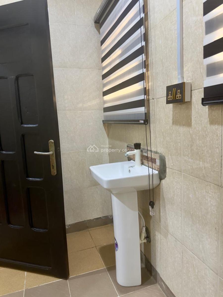 1bedroom Apt 24/7 Light, Close to The Airport, Ajao Estate, Isolo, Lagos, Mini Flat (room and Parlour) Short Let