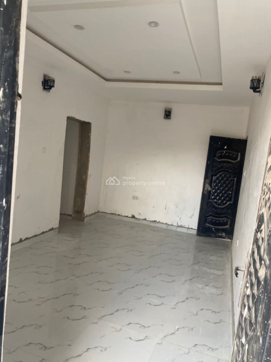 Standard and Newly Built Mini Flat, Itire-ikate, Surulere, Lagos, Mini Flat (room and Parlour) for Rent