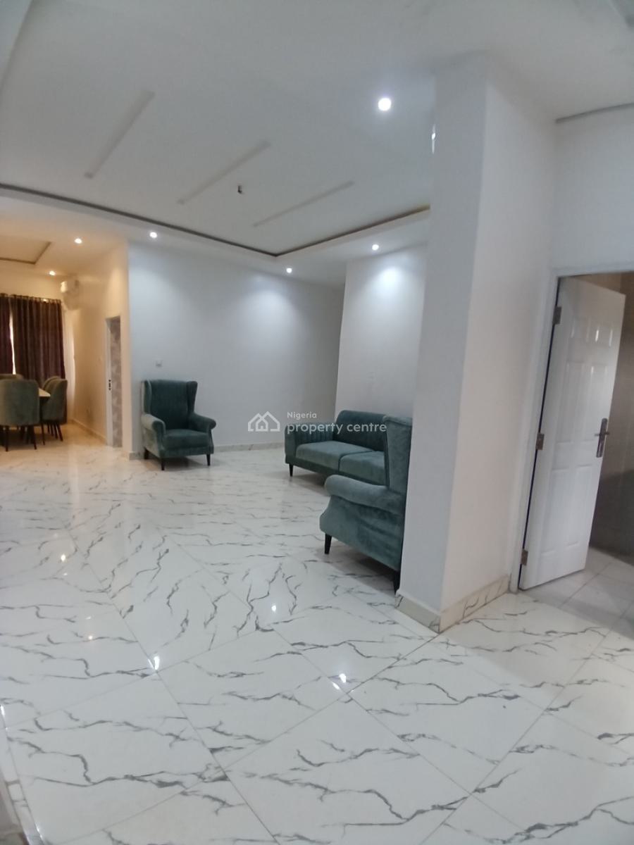 Smart 3 Bedroom Block of Flat with 1room Bq, Guzape Abuja Diplomatic Zone, Guzape District, Abuja, House for Rent