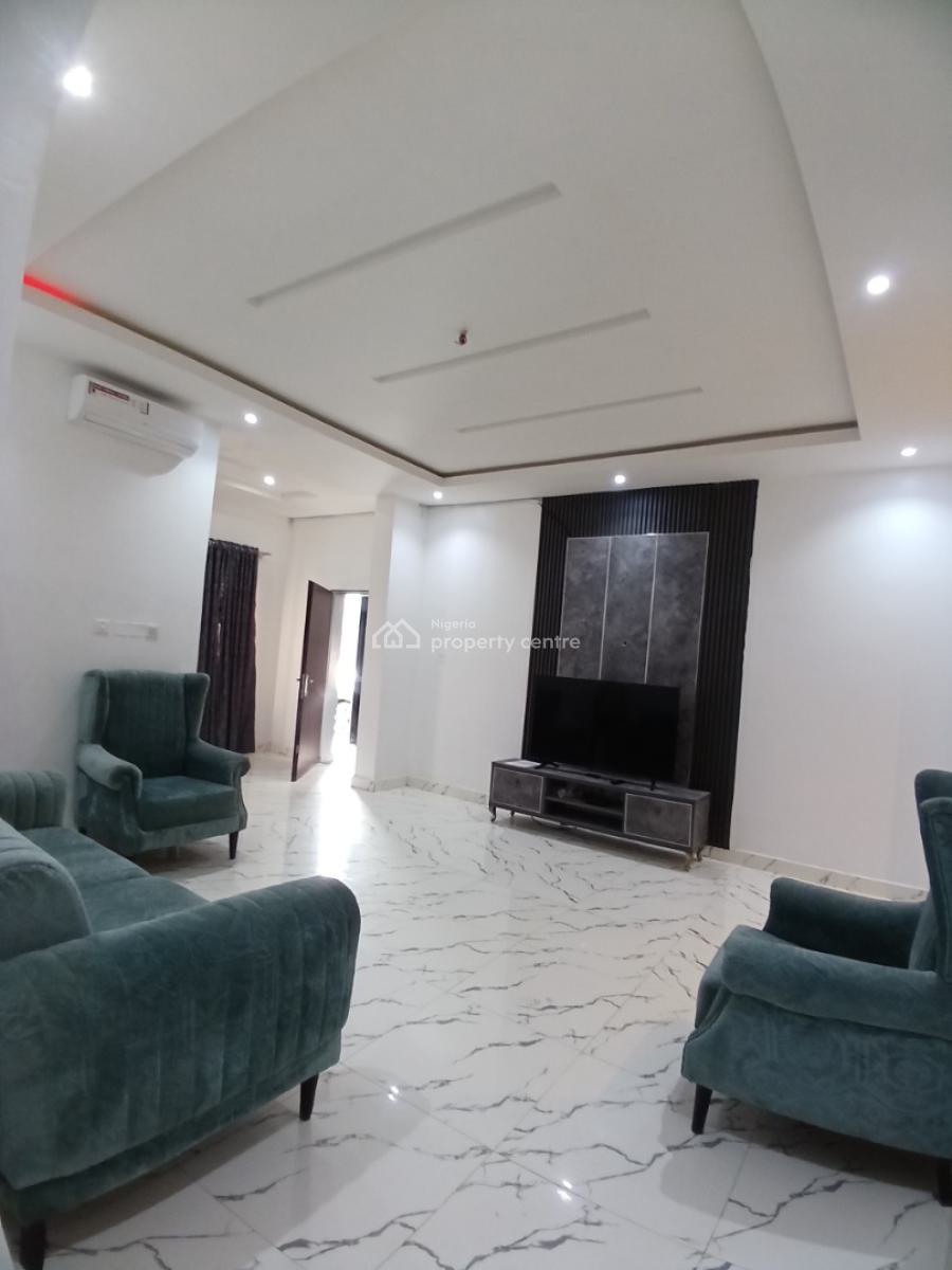 Smart 3 Bedroom Block of Flat with 1room Bq, Guzape Abuja Diplomatic Zone, Guzape District, Abuja, House for Rent