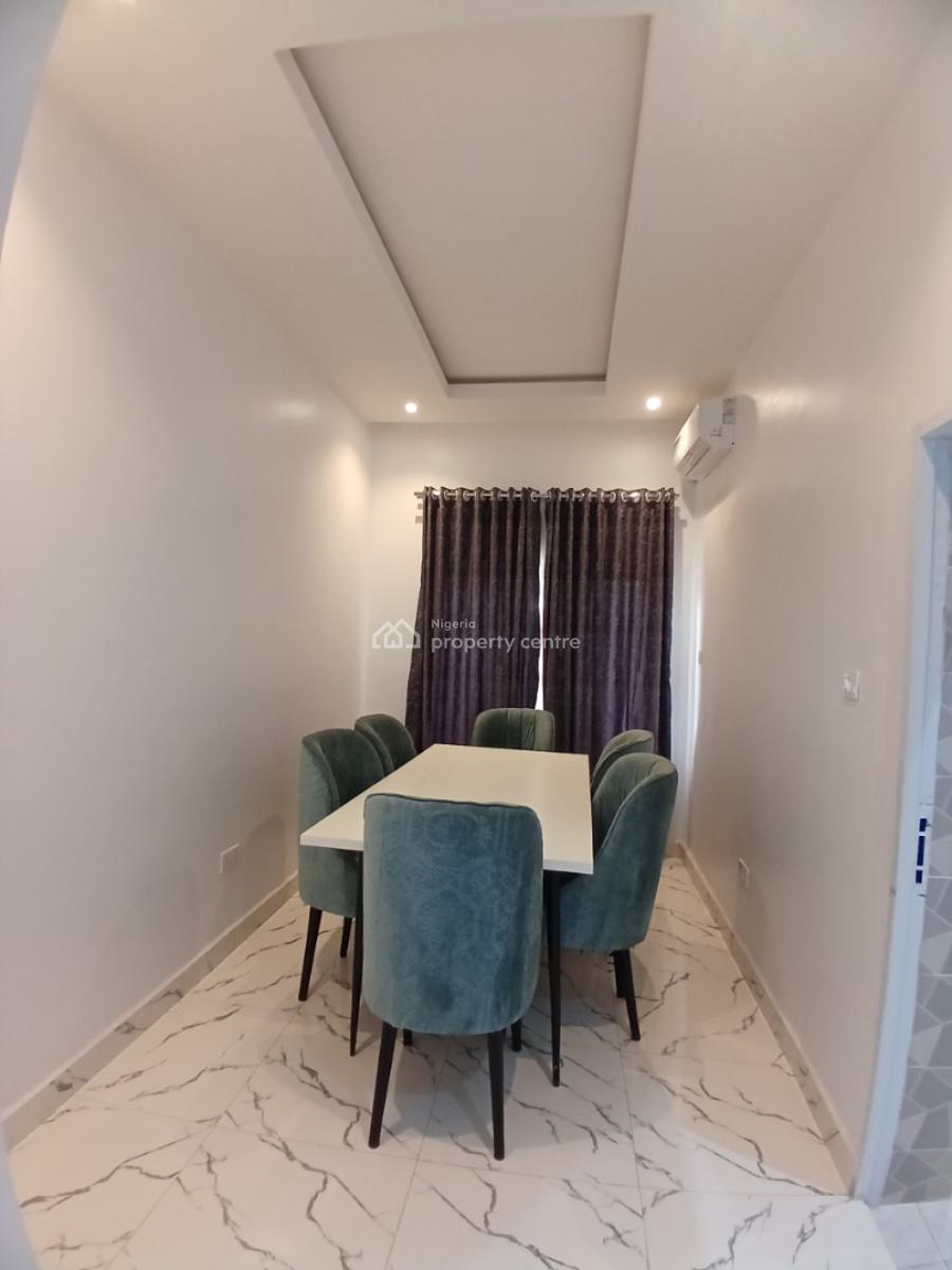 Smart 3 Bedroom Block of Flat with 1room Bq, Guzape Abuja Diplomatic Zone, Guzape District, Abuja, House for Rent