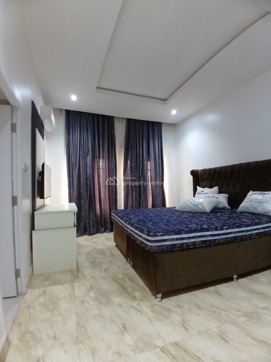 Smart 3 Bedroom Block of Flat with 1room Bq, Guzape Abuja Diplomatic Zone, Guzape District, Abuja, House for Rent