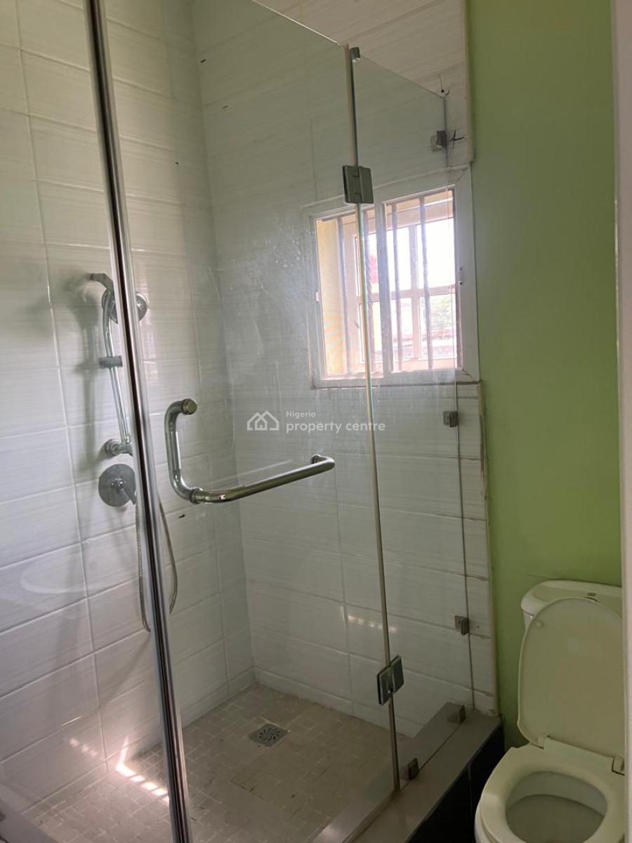 3 Bedrooms Bungalow with a Bq, Ajah, Lagos, Semi-detached Bungalow for Rent