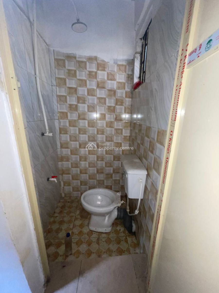 Room Self-contained, Ilaje, Ajah, Lagos, Self Contain (single Rooms) for Rent