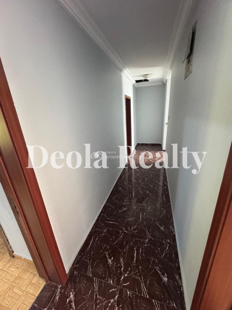 a Well Maintained 3 Bedroom Terrace with Bq, Platinum Way, Ikate Elegushi, Lekki, Lagos, Terraced Duplex for Rent