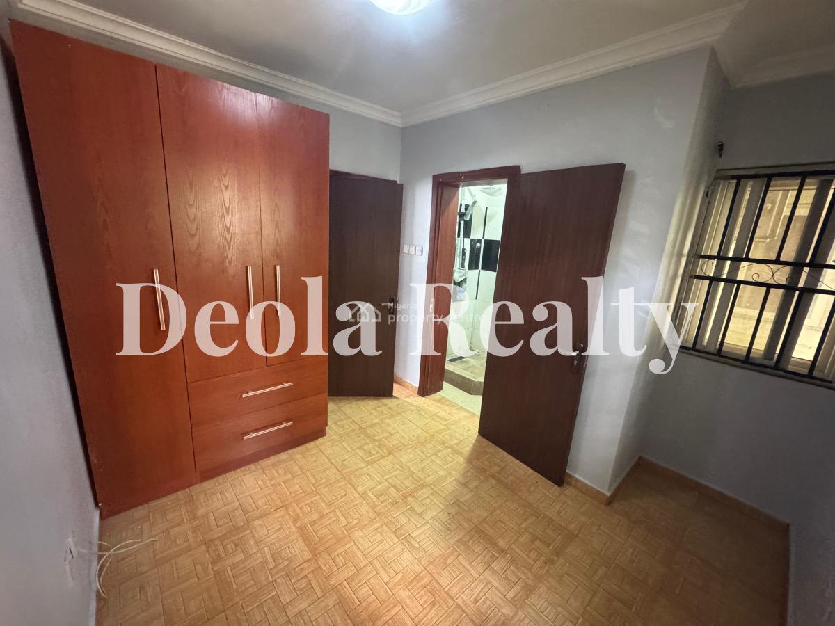 a Well Maintained 3 Bedroom Terrace with Bq, Platinum Way, Ikate Elegushi, Lekki, Lagos, Terraced Duplex for Rent