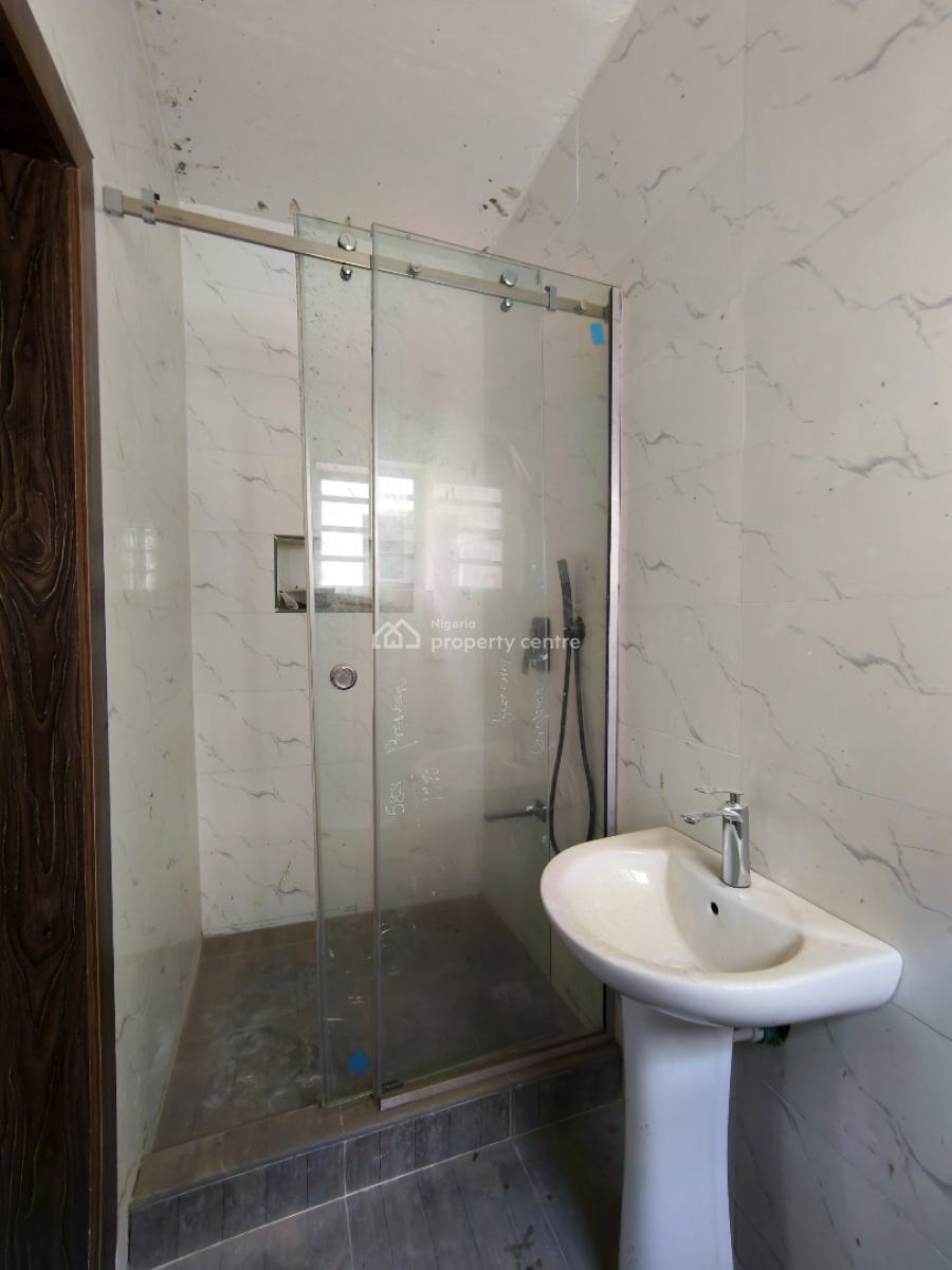 Brand New Luxurious Seeviced 2 Bedroom Apartment Plus Bq, Freedom Way, Lekki Phase 1, Lekki, Lagos, Flat / Apartment for Rent