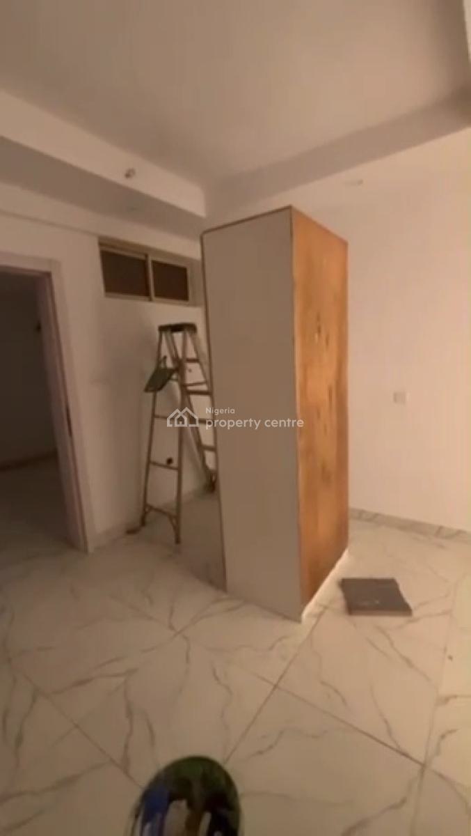 Relatively New 5 Bedroom Terrace House with Bq, Iponri, Surulere, Lagos, Terraced Duplex for Rent
