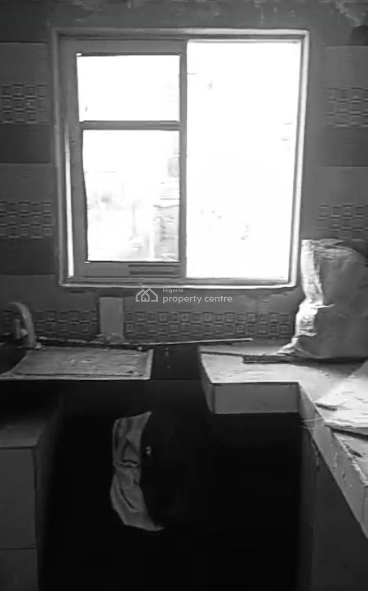 Spacious Room Selfcon ( Upstairs) - (video Available), Before Round About Orchid Road, Lekki, Lagos, Self Contain (single Rooms) for Rent