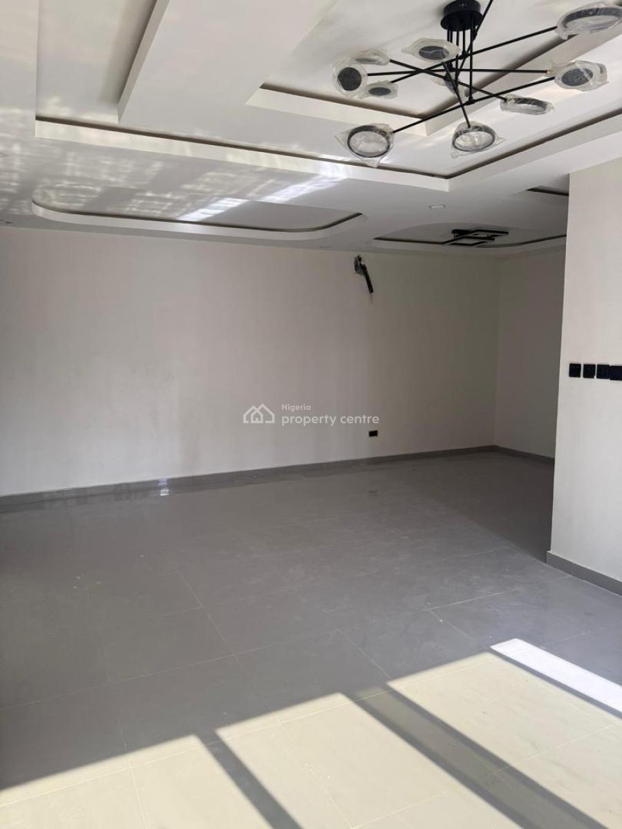 Nice New 2 Bedroom Apartment with Swimming Pool, Balcony, in an Estate Off Freedom Way, Lekki Phase 1, Lekki, Lagos, Flat / Apartment for Rent