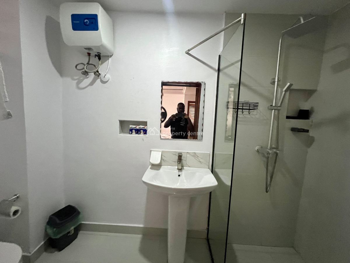 Exquisite and Spacious 3 Bedroom Maisonette (2nd Floor), 1004 Estate Vi, Block C, Victoria Island (vi), Lagos, Flat / Apartment for Sale