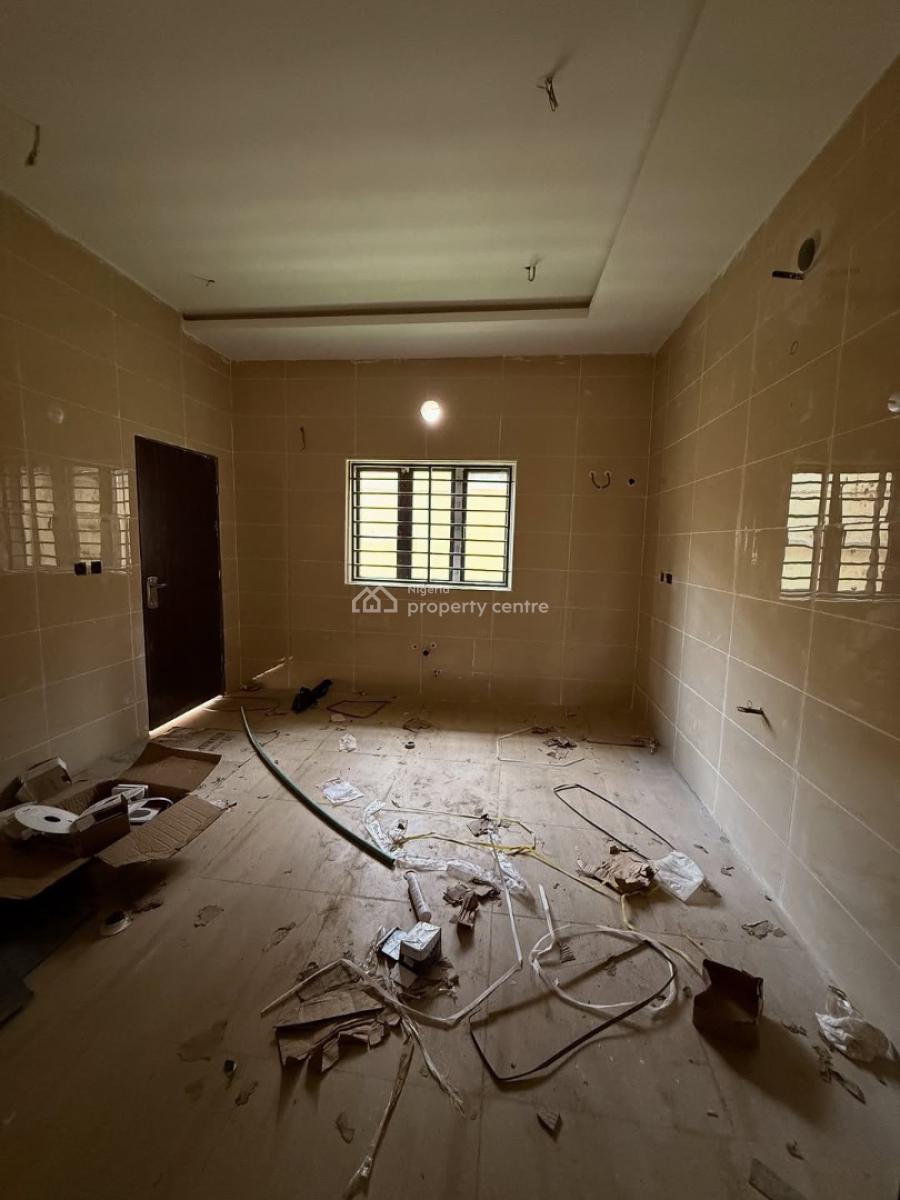 4 Bedroom Terrace Duplex with Bq, Durumi, Abuja, Terraced Duplex for Sale