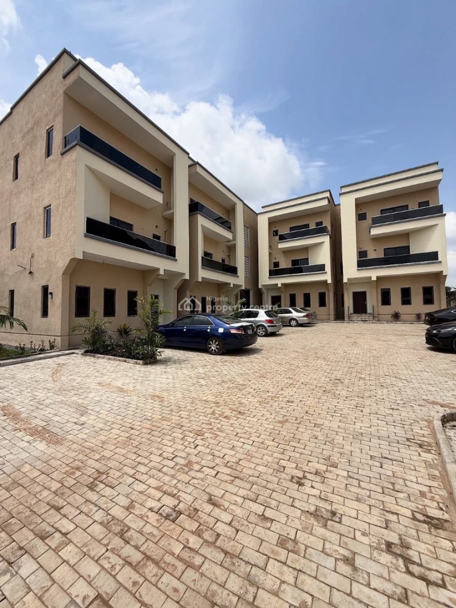 4 Bedroom Terrace Duplex with Bq, Durumi, Abuja, Terraced Duplex for Sale