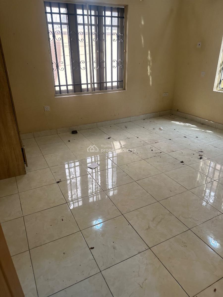 Two Bedroom Flat, East Estate, Agungi, Lekki, Lagos, Flat / Apartment for Rent
