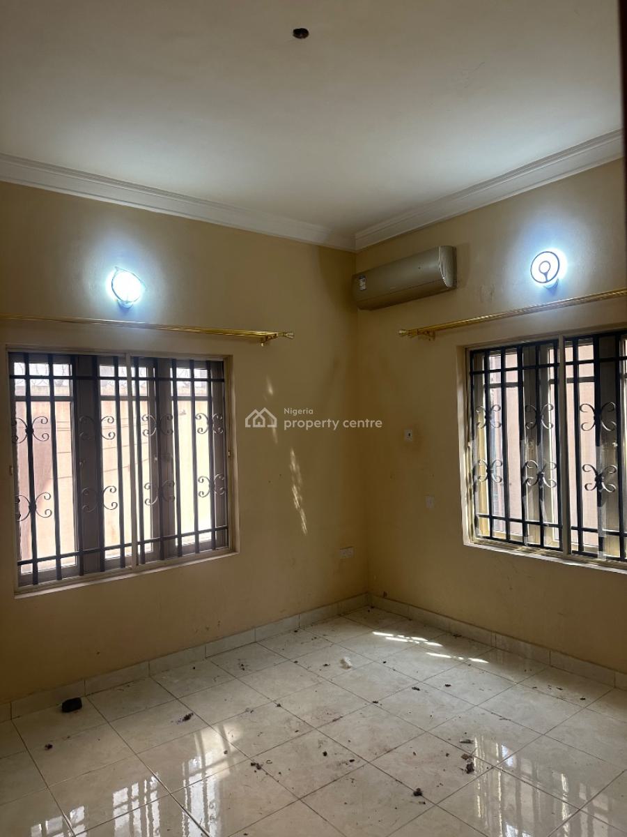 Two Bedroom Flat, East Estate, Agungi, Lekki, Lagos, Flat / Apartment for Rent