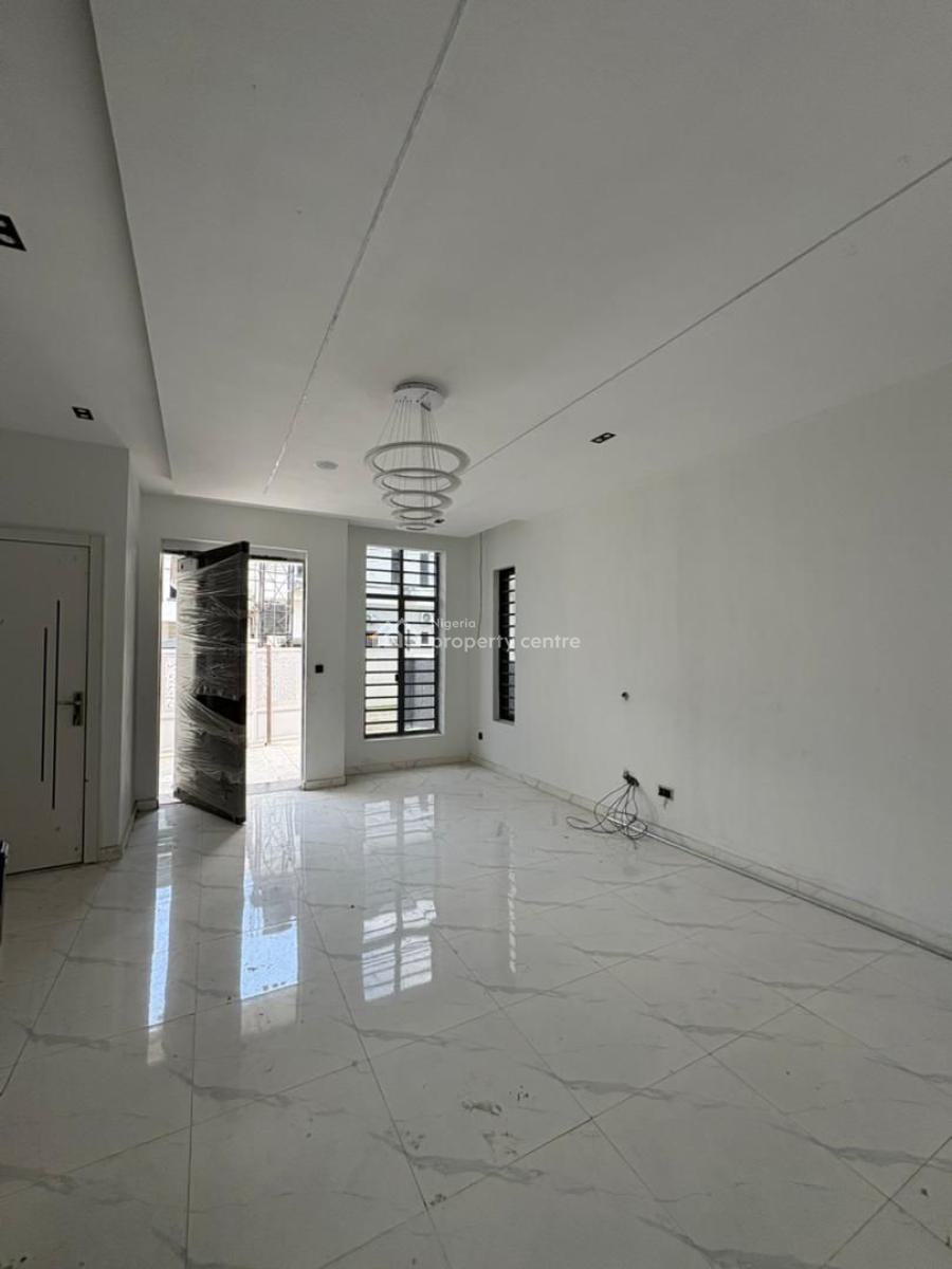 4 Bedrooms Semi-detached House with Private Bq, Ikota, Lekki, Lagos, Semi-detached Duplex for Sale